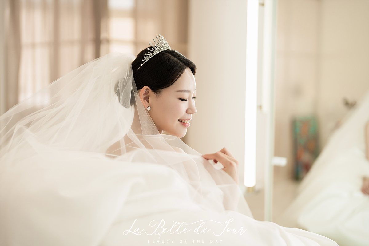 스튜디오 홍연 웨딩스냅 — 부케 소품